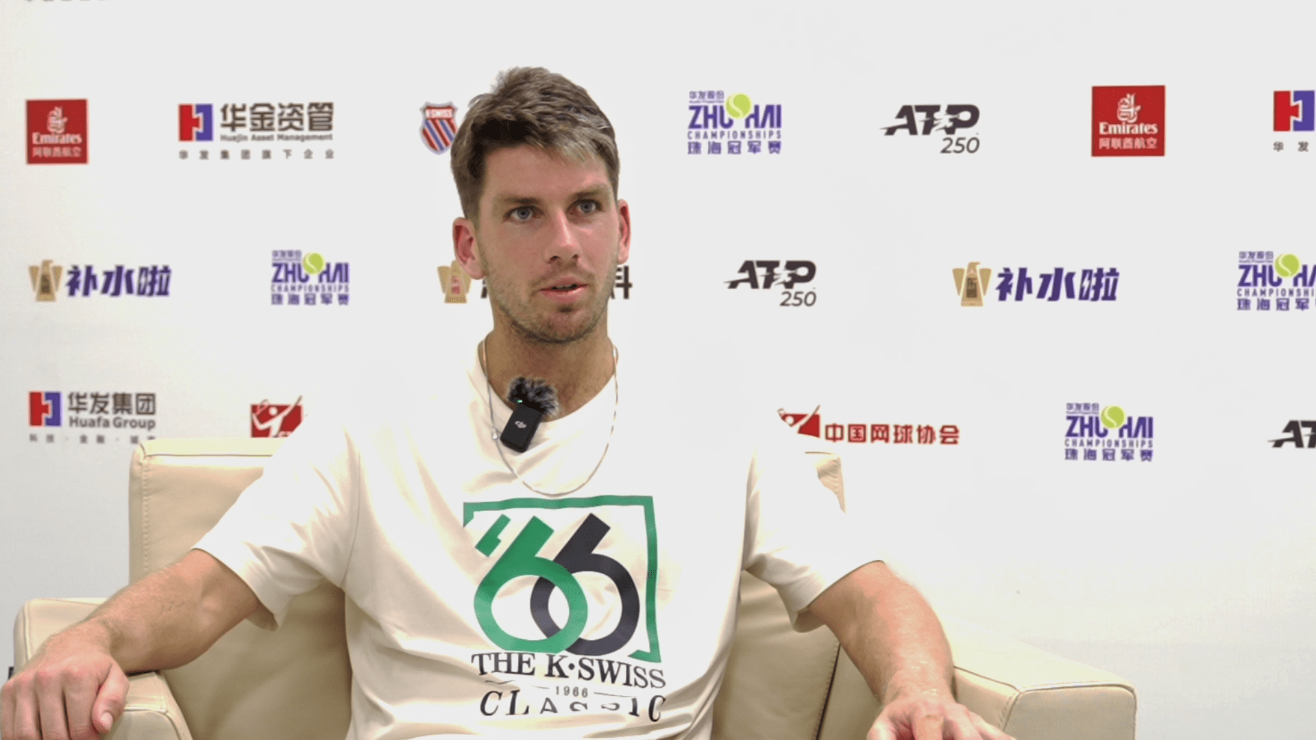 与其在伤痛 与其在伤痛