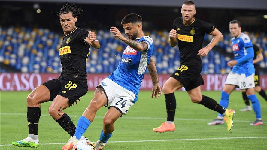 以两杆优势 以两杆优势